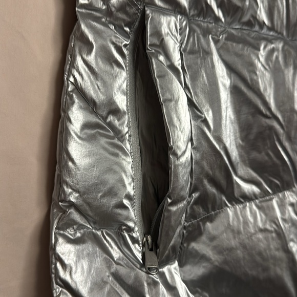 Athleta Downtown Metallic Down Vest, Size S, Color Metallic Silver - Picture 5 of 10